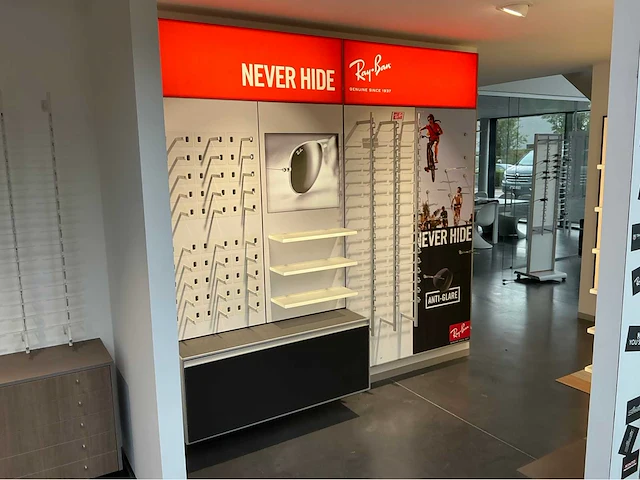 Shop concept brillenkast - afbeelding 1 van  2