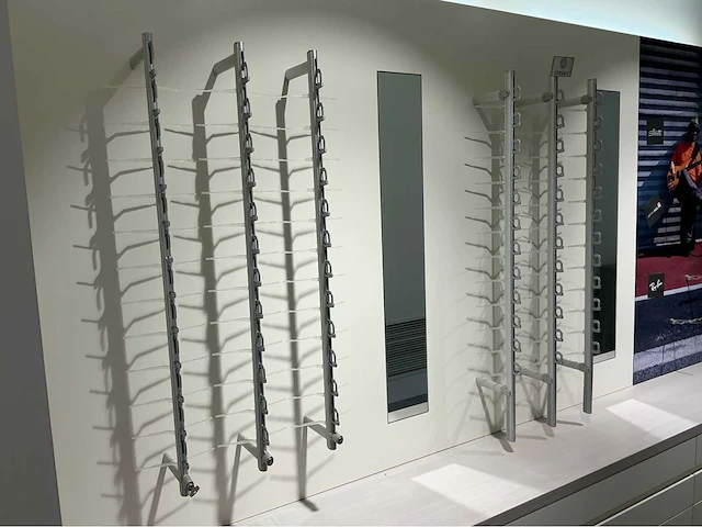 Shop concept brillenkast - afbeelding 2 van  6