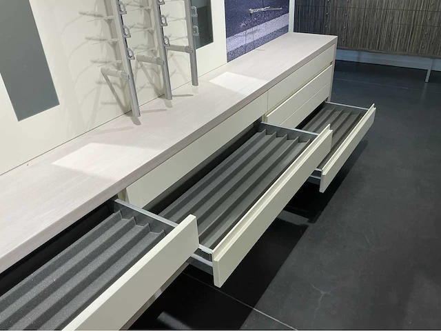 Shop concept brillenkast - afbeelding 5 van  6