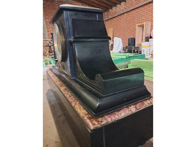 Shouwklok met leiesteen marmer (werking onbekend) ( 530 mm ) - afbeelding 3 van  6