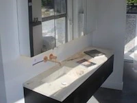 Showroom badkamermeubel plus spiegelkast afm 160x38x50cm en 160x80cm - afbeelding 1 van  4