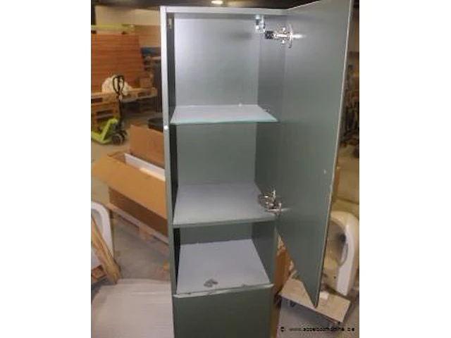 Showroom badkamermeubel vv dubbele lavabo, design spiegel en hangkast afm 130x50x65cm, 40x36x170cm en diameter 120cm - afbeelding 5 van  5