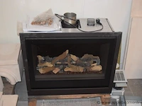 Showroom inbouw gashaard bellfires smart bell 75-60 plus schoorsteenmantel caliza capri afm 135x30x110cm, gedemonteerd - afbeelding 3 van  4