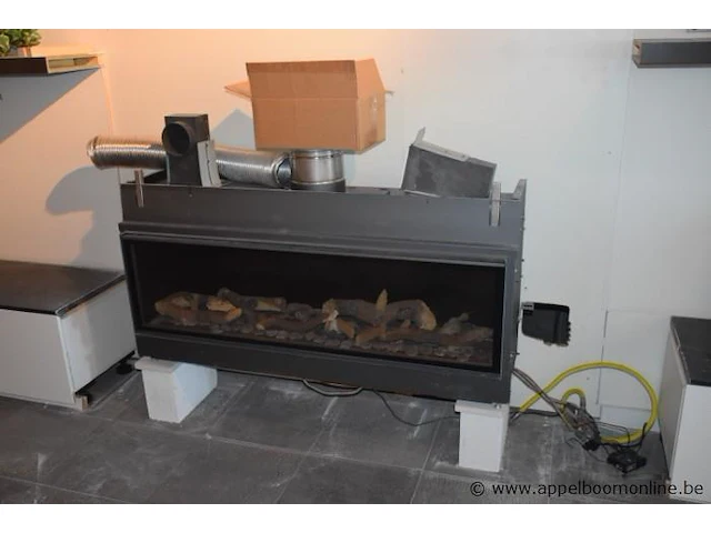 Showroom inbouw openhaard bellfires horizon bell xl, met centre fire brander afm 74x134x46cm, gedemonteerd - afbeelding 1 van  2
