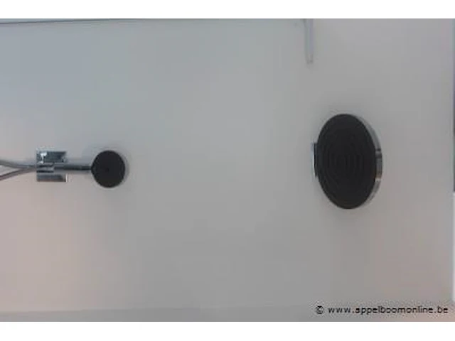Showroom inloopdouche vv doucheplaat, glasplaat, regendouche afm plm 160x90x210cm - afbeelding 2 van  3