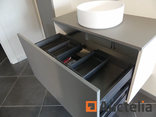 Showroom meubelen - afbeelding 6 van  14