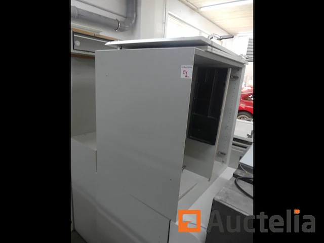 Showroom meubilair audi weinmann - afbeelding 3 van  16