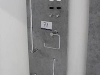 Showroom toilet accesoires - afbeelding 1 van  1