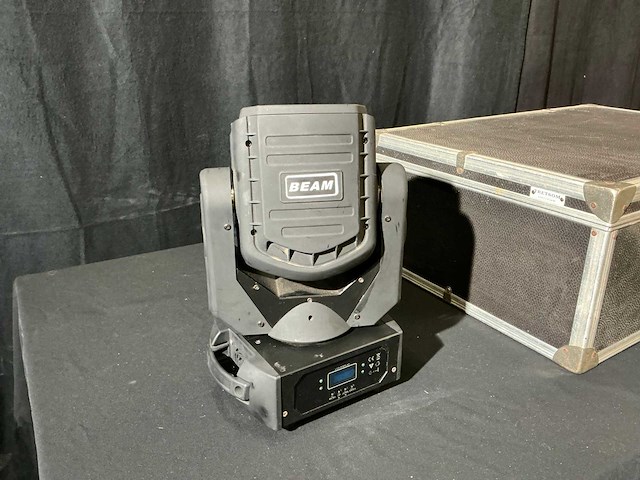 Showtec bee 4x25 w led-moving head (2x) - afbeelding 3 van  6
