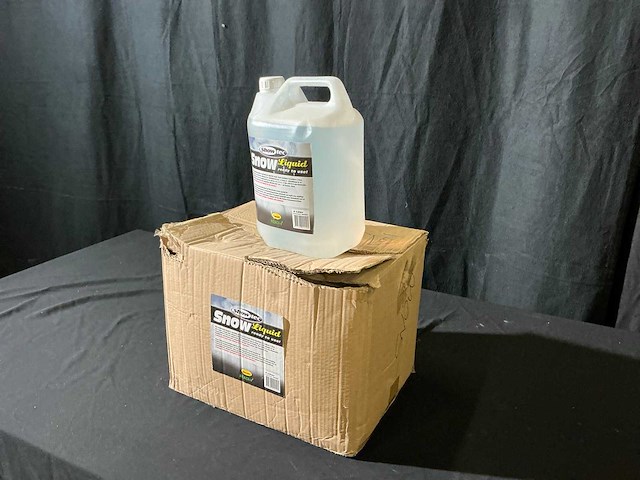 Showtec bidon schuim liquide (4x) - afbeelding 1 van  3