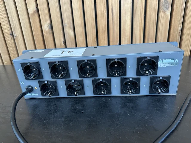 Showtec dj switch 10 - afbeelding 2 van  2