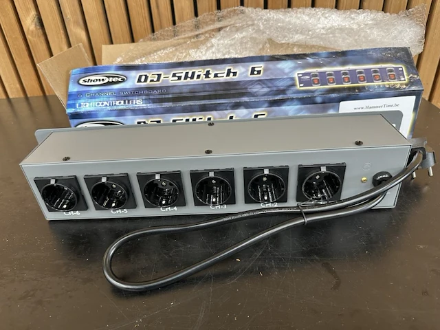 Showtec dj switch 6 - afbeelding 3 van  3