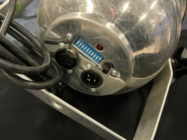 Showtec dmx 56” rgb led-par spotlight (4x) - afbeelding 5 van  6