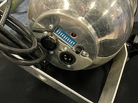 Showtec dmx 56” rgb led-par spotlight (4x) - afbeelding 5 van  6