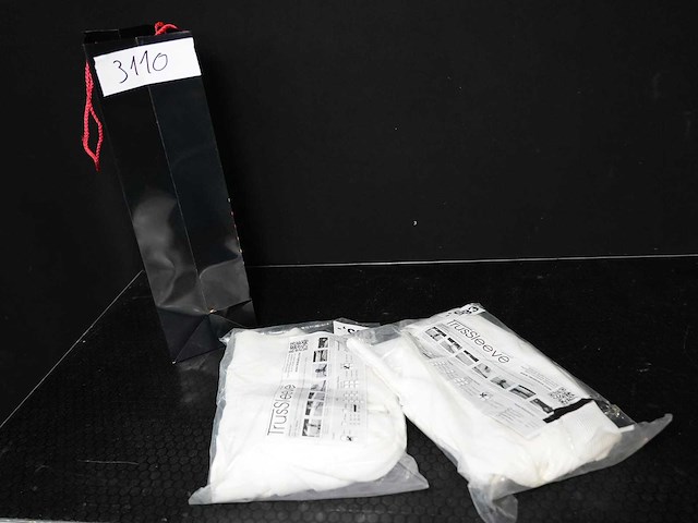 Showtex - trussleeve white 4 way corner 30/30 - aluminium trusses (2x) - afbeelding 1 van  1