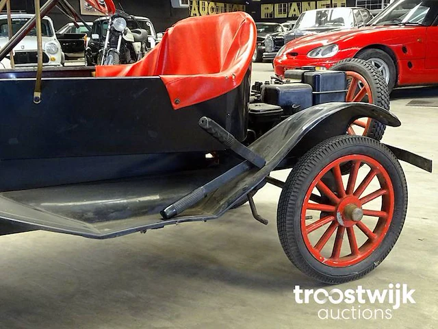 Shriner model-t-recreation (barn-find) - afbeelding 4 van  23