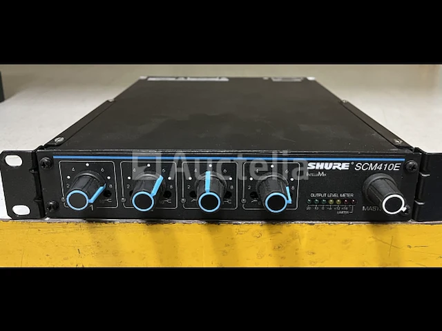 Shure 4-kanaals microfoonmixer scm410e - afbeelding 1 van  1