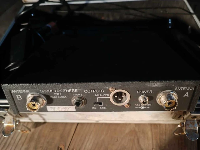 Shure-microfoon - afbeelding 3 van  3