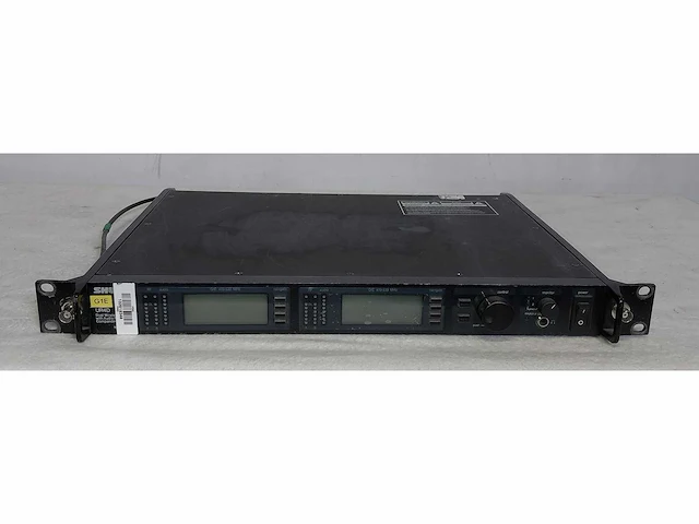 Shure uhf receiver ur4d-g1e, 470-530 mhz, 2ch - no antenna's - afbeelding 1 van  3