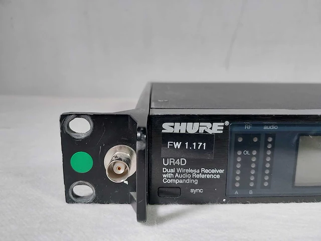 Shure uhf receiver ur4d-q5 2-channel (740-814mhz) - afbeelding 5 van  9
