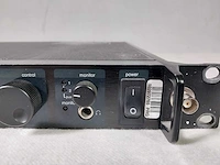 Shure uhf receiver ur4d-q5 2-channel (740-814mhz) - afbeelding 3 van  9