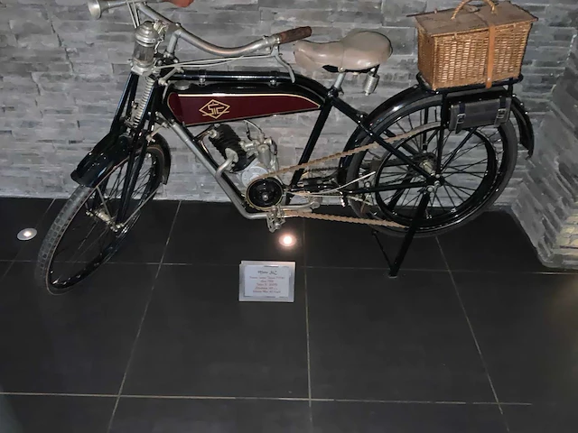 Sic-dkw - flattanker - 142 - oldtimer bike - afbeelding 1 van  9
