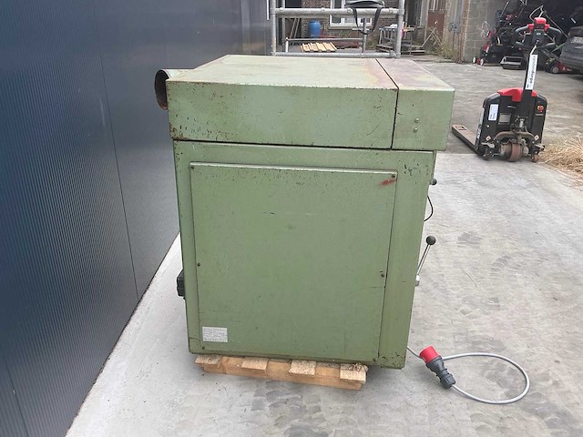 Sicma rt 530 vandiktebank - afbeelding 14 van  16