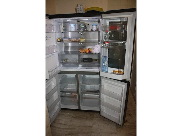 Side by side koelkast lg inverter linear (schade aan deur) (13) - afbeelding 10 van  11