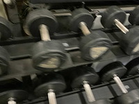 Sidea pu dumbbells 12;14;16;18;20;24;26;28;32kg krachtstation - afbeelding 5 van  9