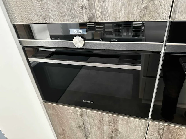 Siemens - cf834agb1 - hetelucht-oven (c) - afbeelding 1 van  3