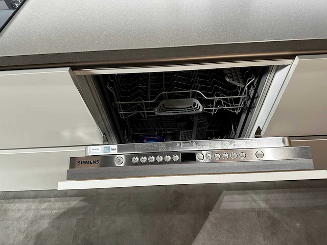 Siemens - sn636x01ae - vaatwasser (c) - afbeelding 1 van  3
