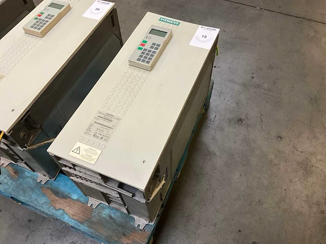 Siemens ac drive simovert vc frequentieregelaar - afbeelding 1 van  6