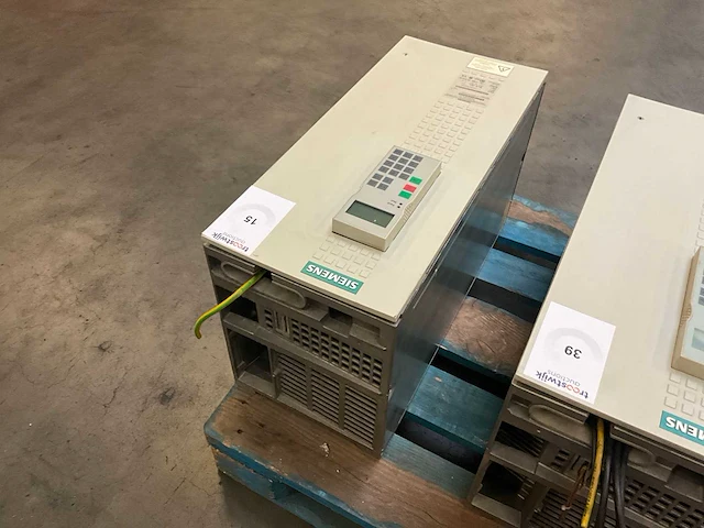 Siemens ac drive simovert vc frequentieregelaar - afbeelding 3 van  6