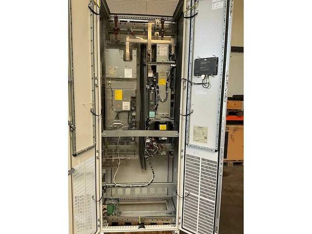 Siemens active line module sinamics s120 cabinet module frequentieregelaar kast - afbeelding 7 van  13