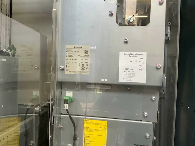 Siemens active line module sinamics s120 cabinet module frequentieregelaar kast - afbeelding 11 van  13