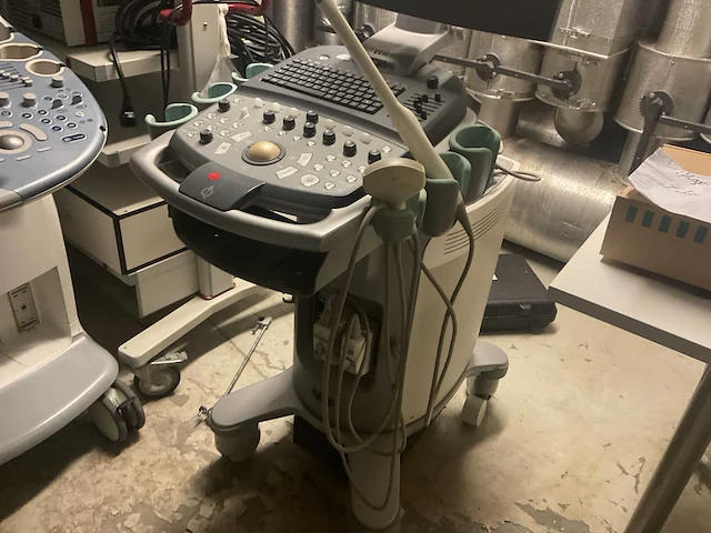 Siemens acuson x300 mobiel echo-apparaat - afbeelding 5 van  5