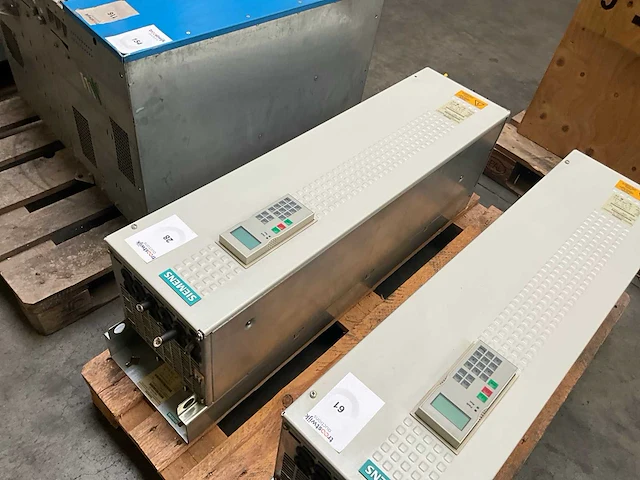 Siemens dc inverter simovert vc frequentieregelaar - afbeelding 3 van  5