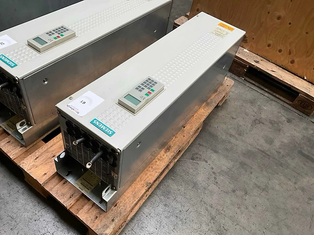 Siemens dc inverter simovert vc frequentieregelaar - afbeelding 3 van  5