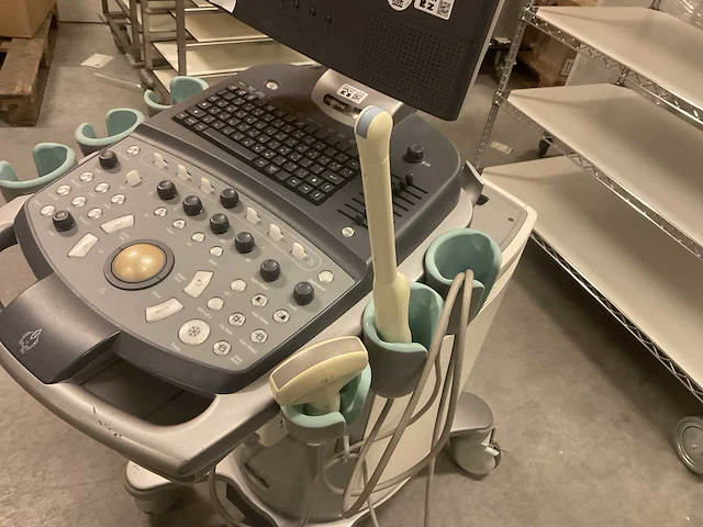 Siemens ecuson x300 mobiel echo-apparaat - afbeelding 5 van  6