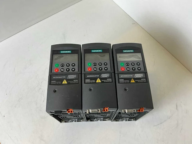 Siemens micromaster 420 frequentieregelaar (3x) - afbeelding 3 van  7