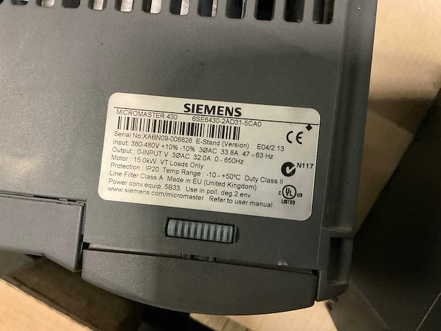 Siemens micromaster 430 frequentieregelaar - afbeelding 3 van  3