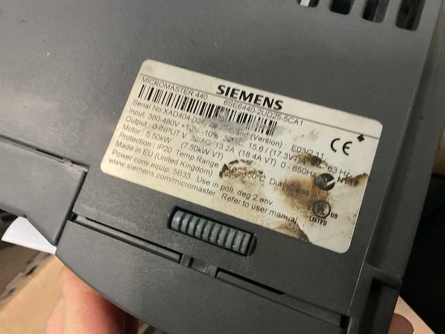 Siemens micromaster 440 frequentieregelaar - afbeelding 3 van  3