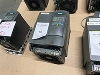 Siemens micromaster 440 frequentieregelaar - afbeelding 1 van  3