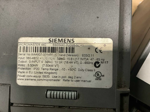 Siemens micromaster 440 frequentieregelaar - afbeelding 3 van  3