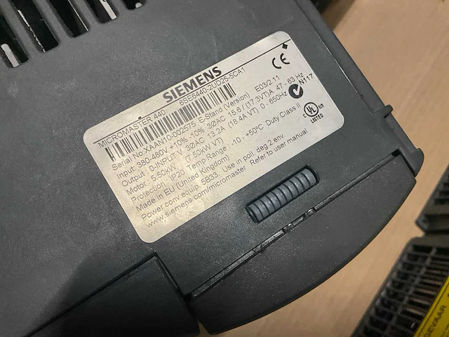 Siemens micromaster 440 frequentieregelaar - afbeelding 3 van  3