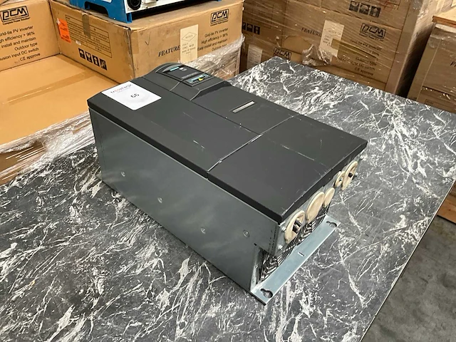 Siemens micromaster 440 frequentieregelaar - afbeelding 3 van  6