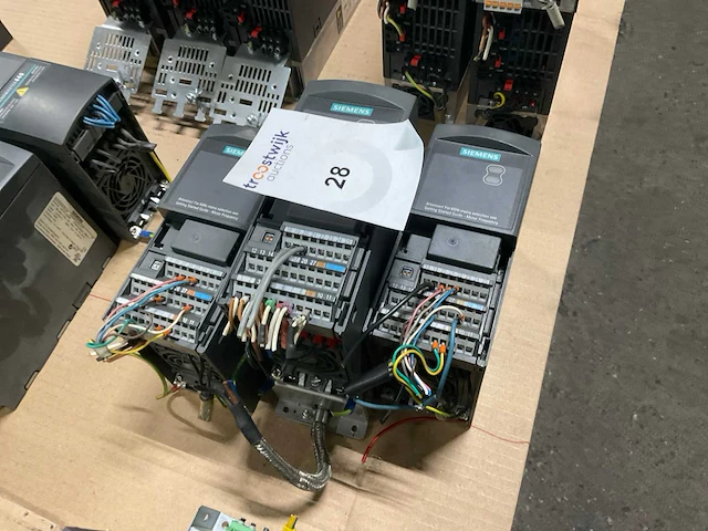 Siemens micromaster 440 frequentieregelaars (3x) - afbeelding 1 van  4