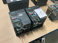 Siemens micromaster vector frequentieregelaar (2x) - afbeelding 1 van  3