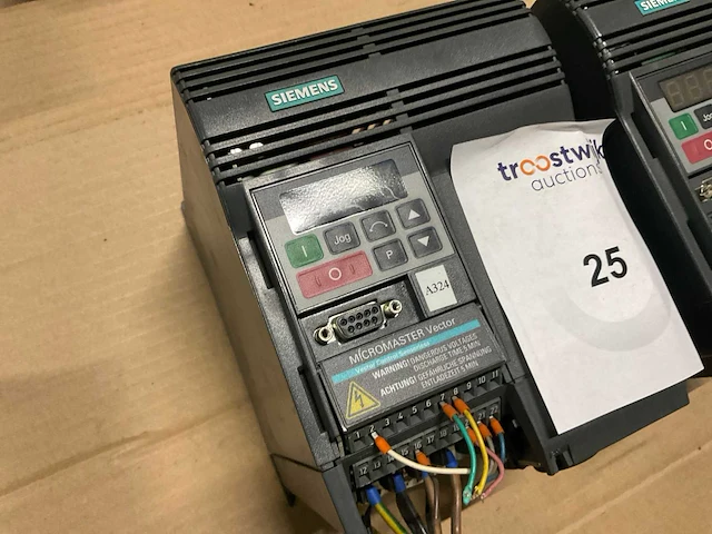 Siemens micromaster vector frequentieregelaar (3x) - afbeelding 2 van  3
