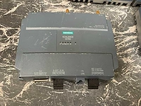 Siemens scalance w700 netwerkschakelaar (4x) - afbeelding 5 van  9